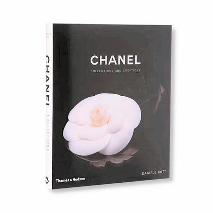 Livro Chanel - Collections And Creations