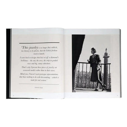Livro Chanel Jewelry Thames & Hudson - Modern Mood