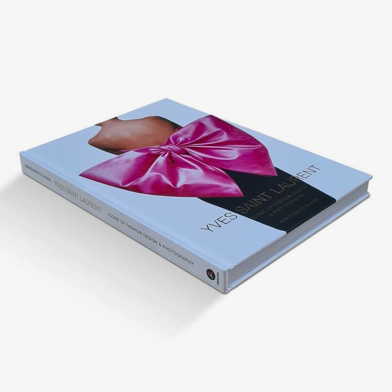 Livro Yves Saint Laurent Abrams Books - Modern Mood