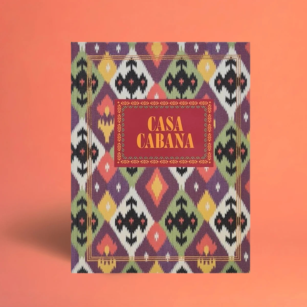 Livro Casa Cabana da Vendome Press com capa colorida e proposta de design de interiores [WEBP]