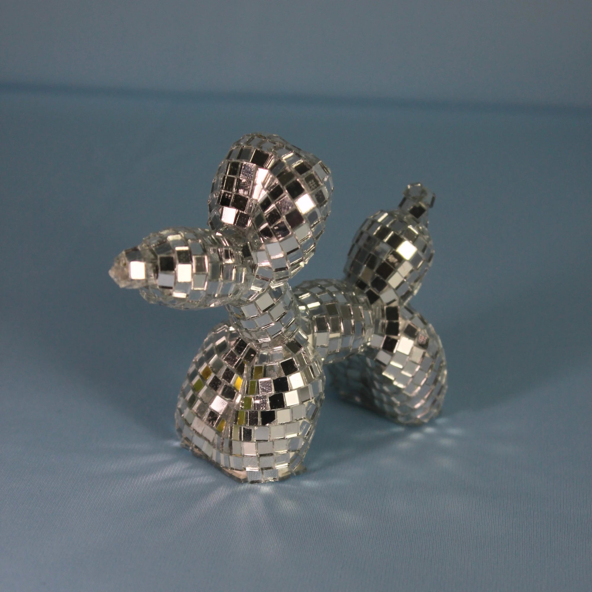 Disco Moodie - Balloon Dog Espelhado - Modern Mood [WEBP]