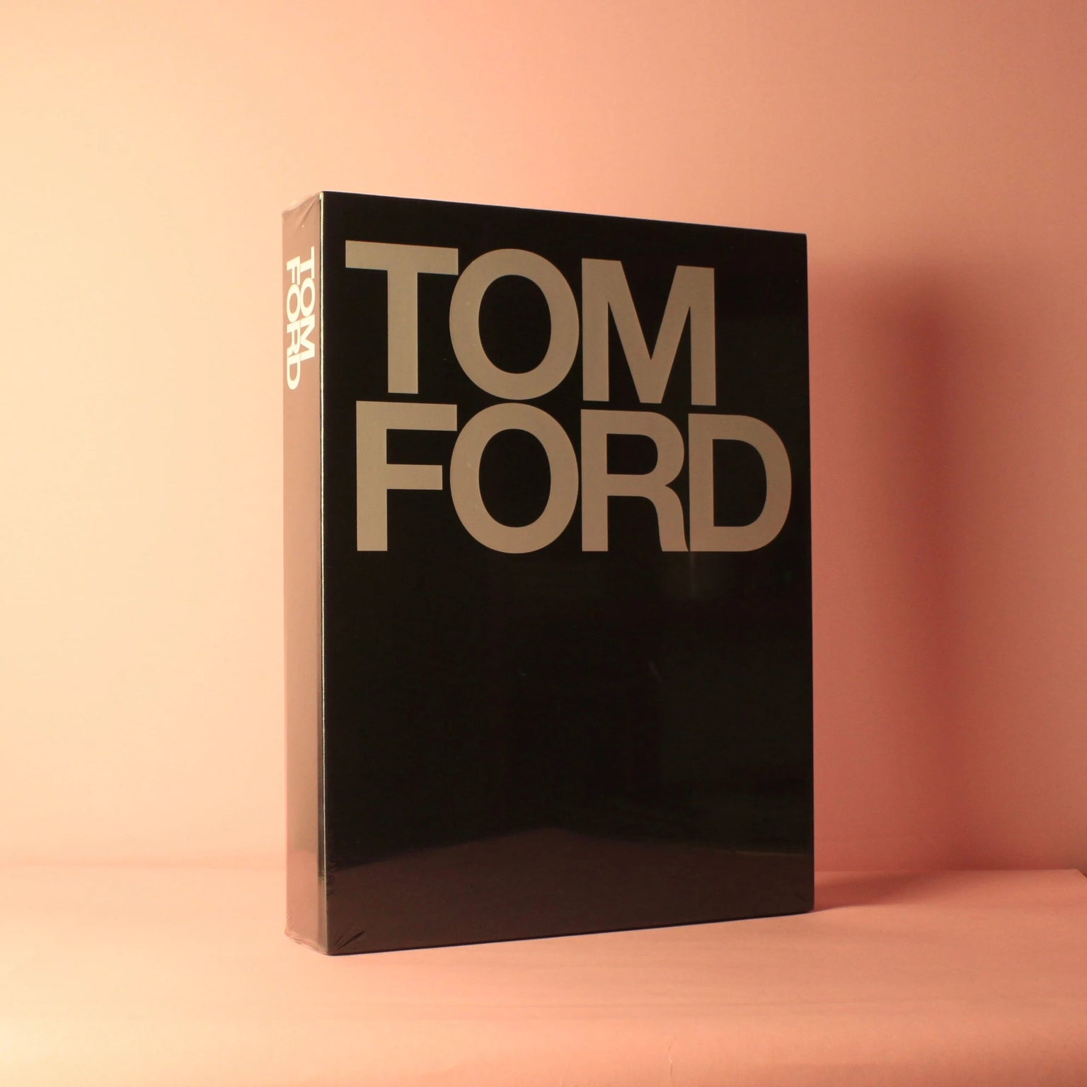 Livro Tom Ford - Modern Mood [WEBP]