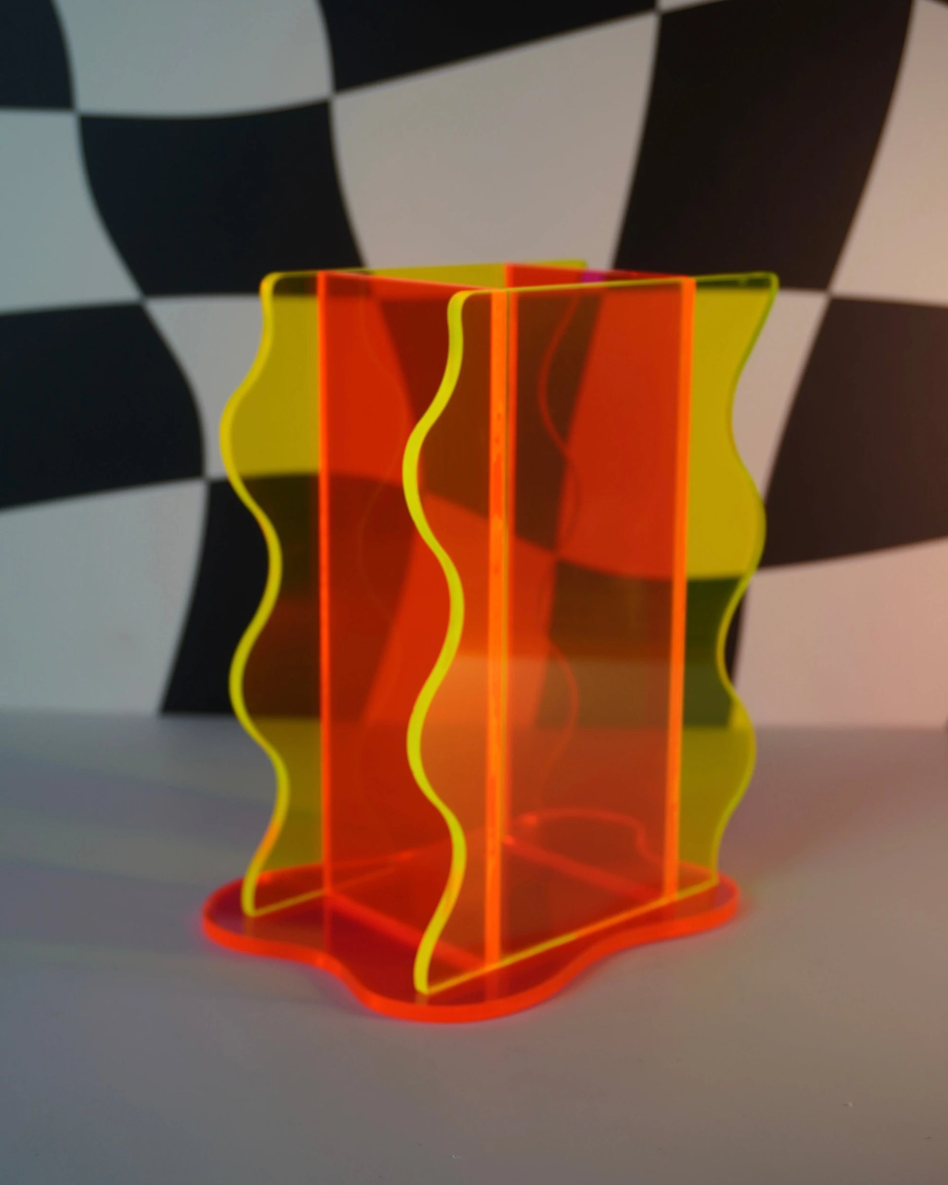 Vaso Wave - Vaso Orgânico de Acrílico Neon [WEBP]
