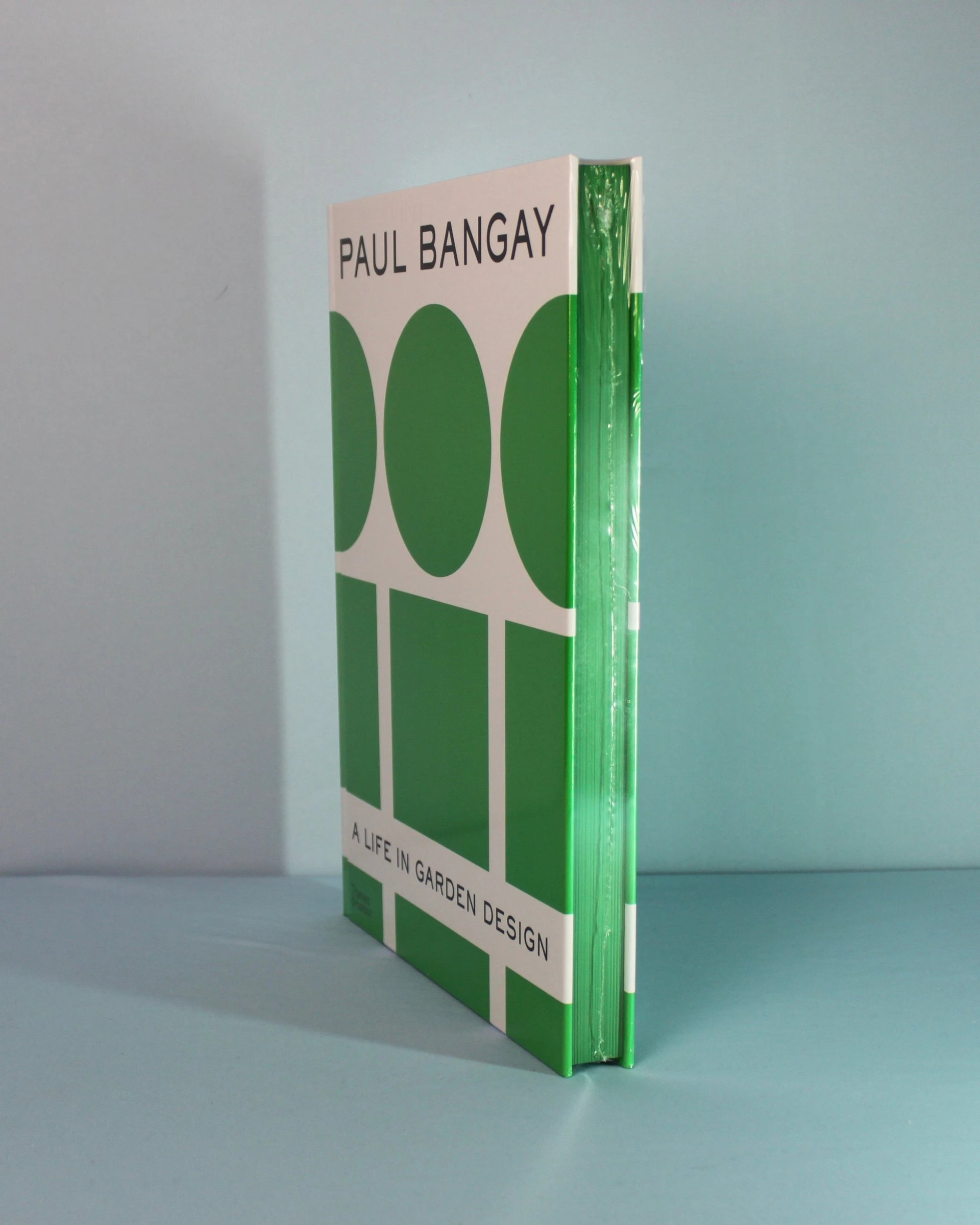 Livro Paul Bangay: a Life In Garden Design Thames & Hudson [WEBP]