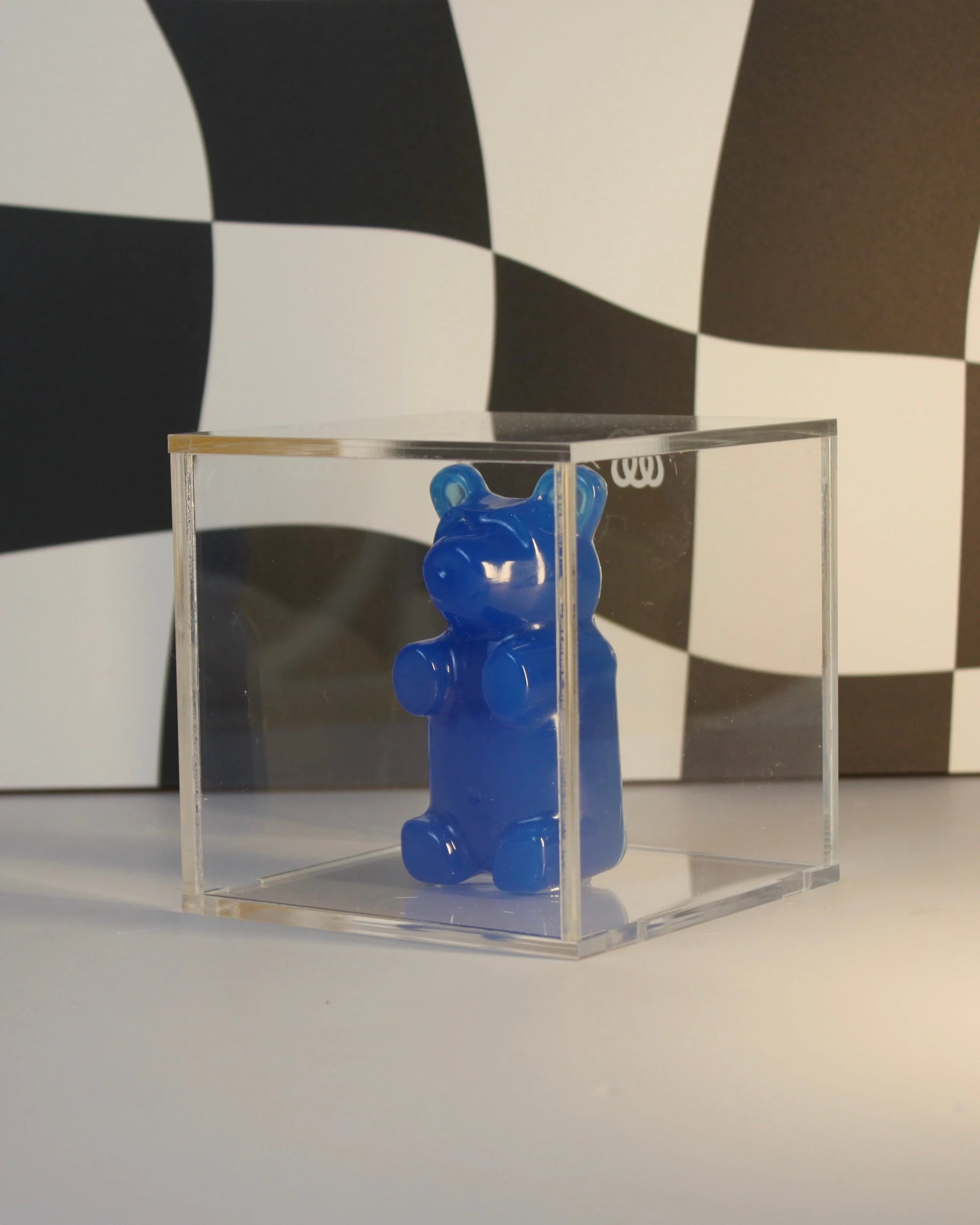 Candy Cube  - Urso na Caixa de Acrílico - Modern Mood [WEBP]