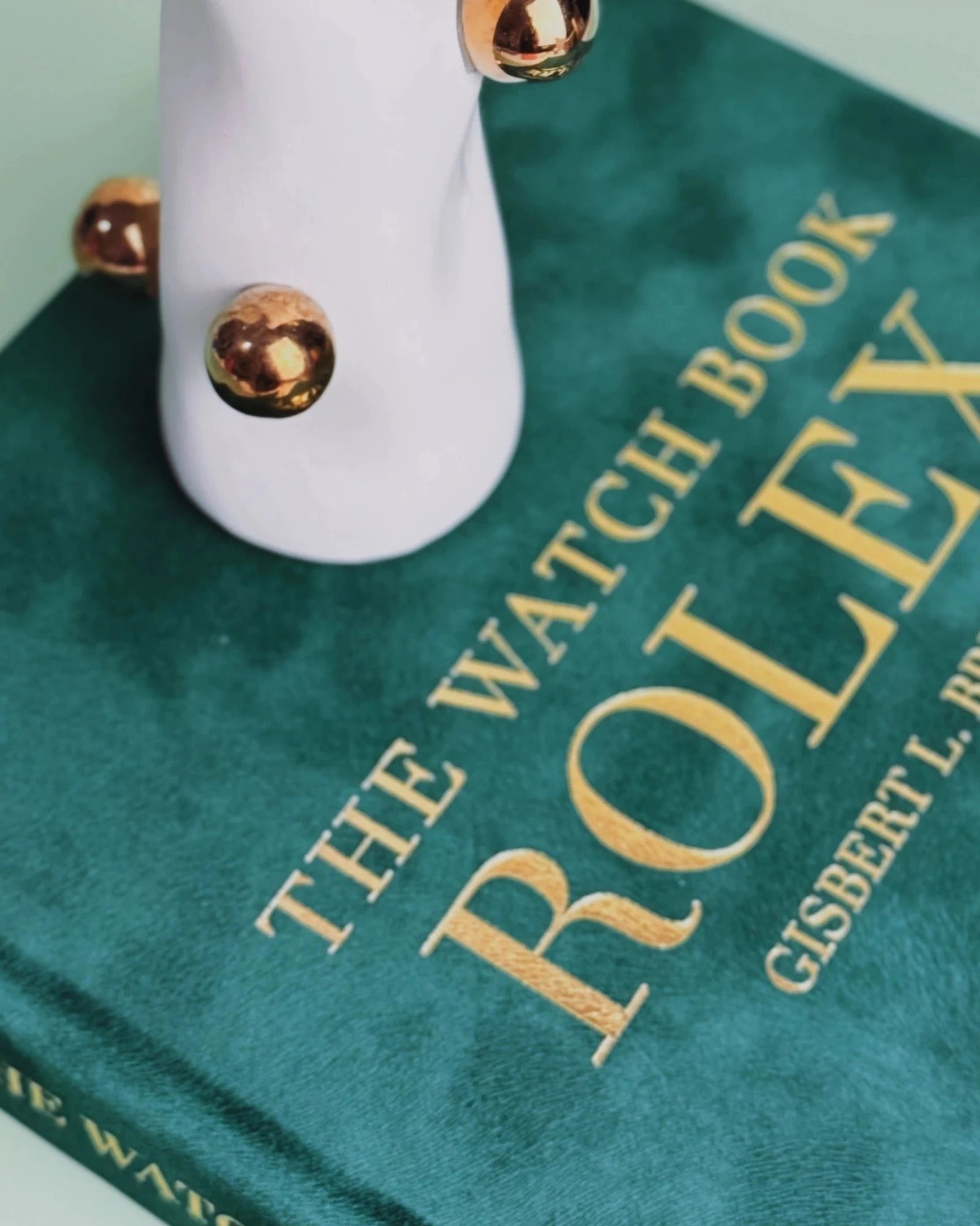 Livro Rolex -  The Watch Book (3rd Updated And Extended Edition) - Modern Mood [WEBP]