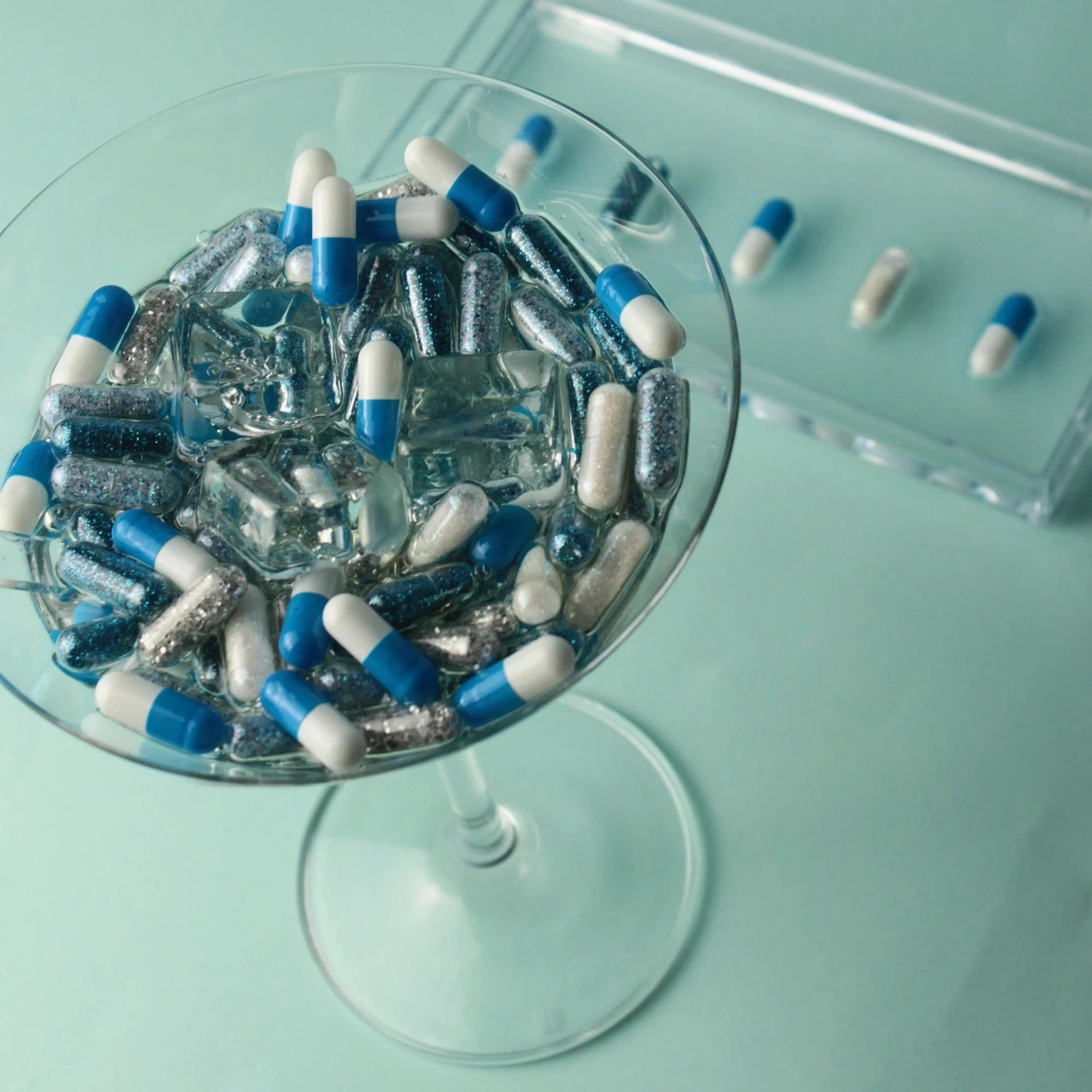 Taça Pills - Antidote Labs [WEBP]