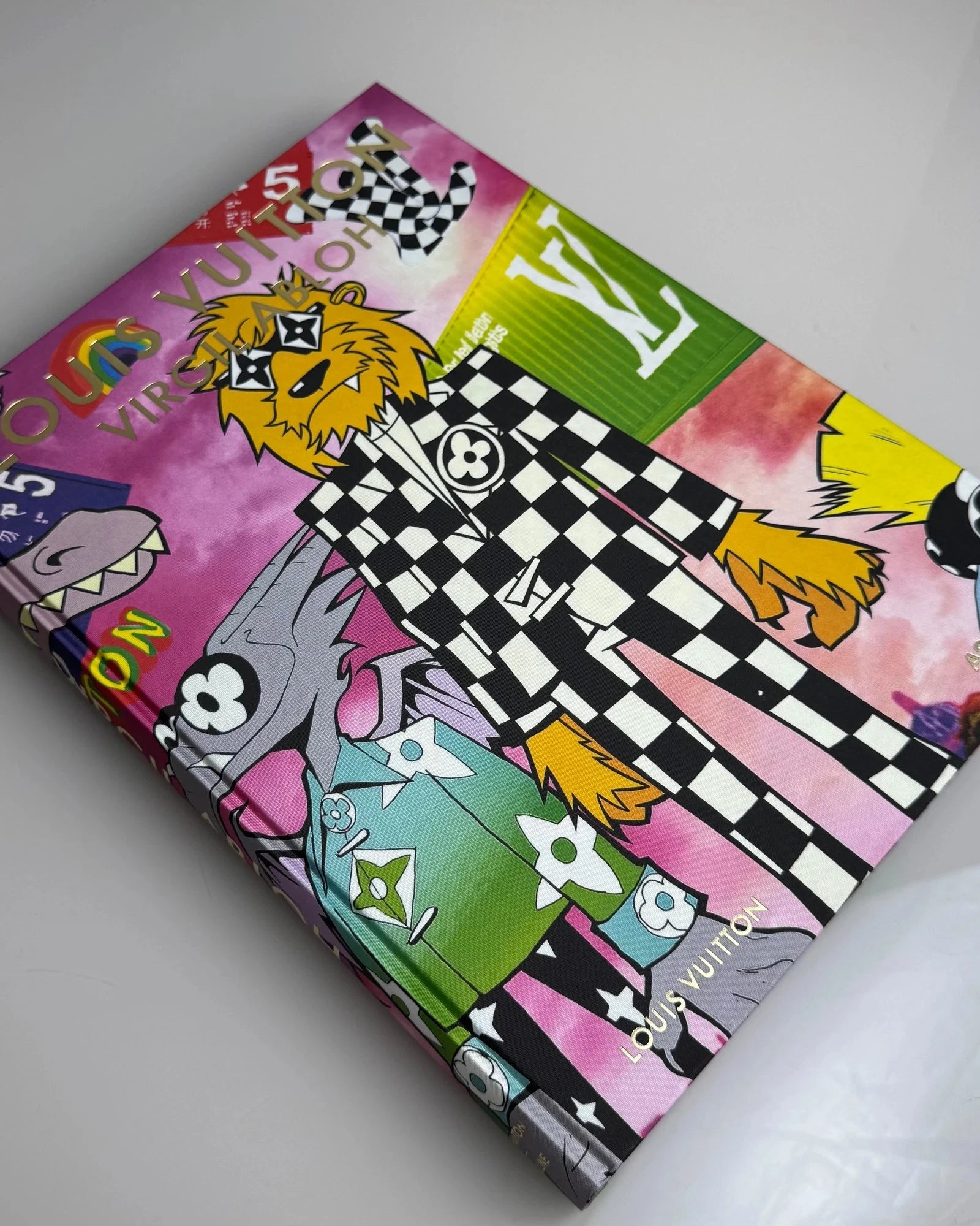 Livro Assouline Louis Vuitton - Virgil Abloh - Modern Mood [WEBP]