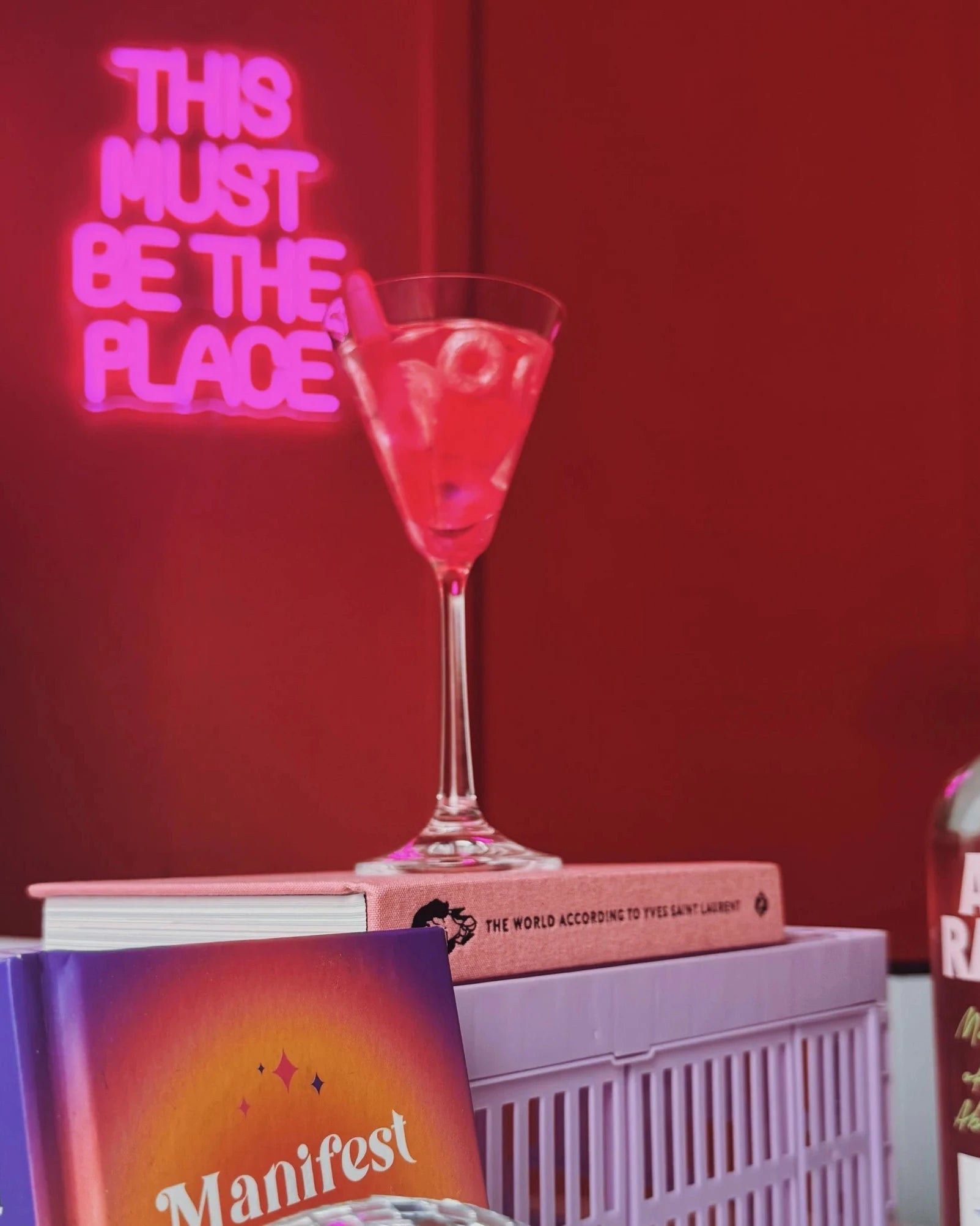 Taça Cosmopolitan Ink - Modern Mood [WEBP]