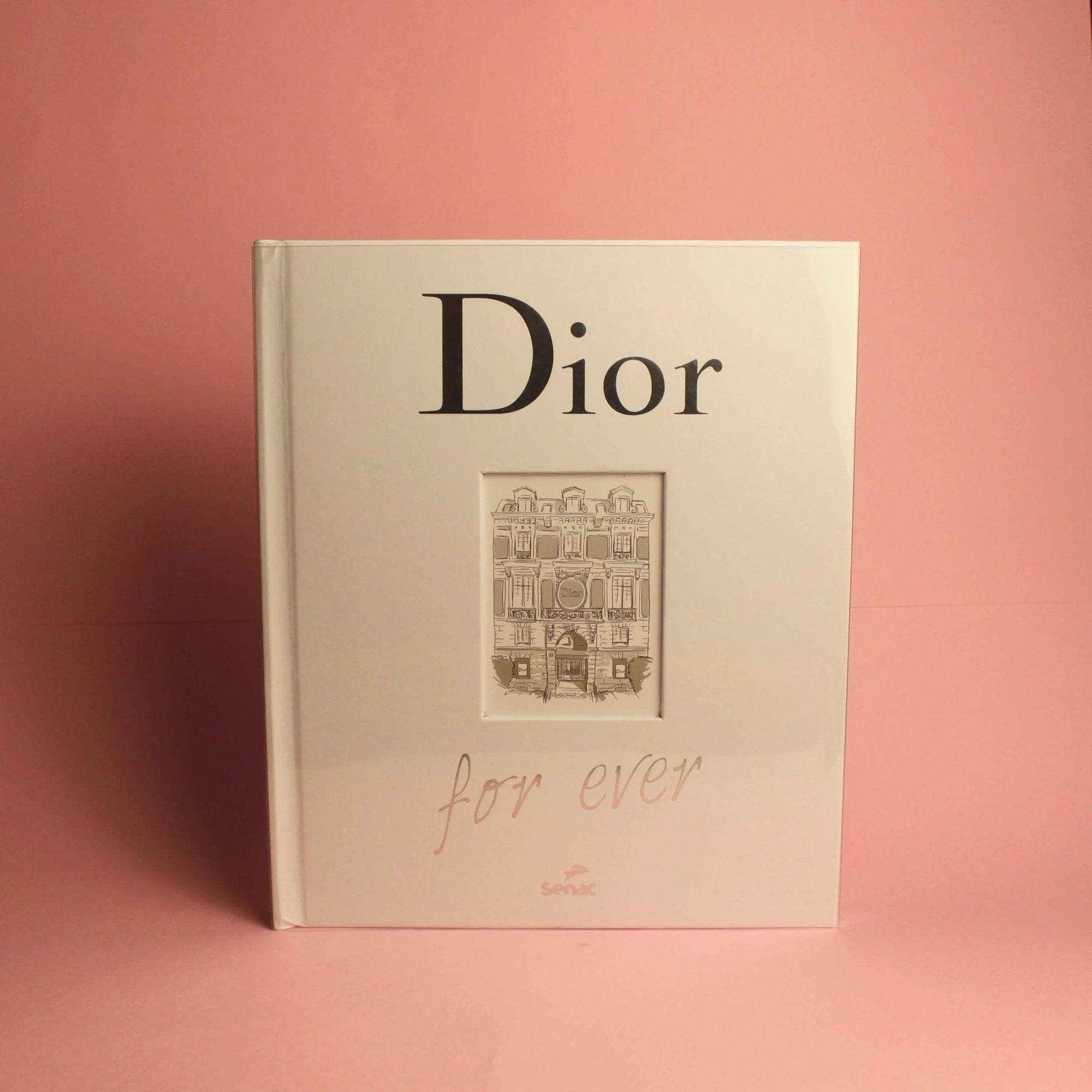 Livro Dior For Ever em capa dura, coffee table book de moda e decoração, Modern Mood [WEBP]