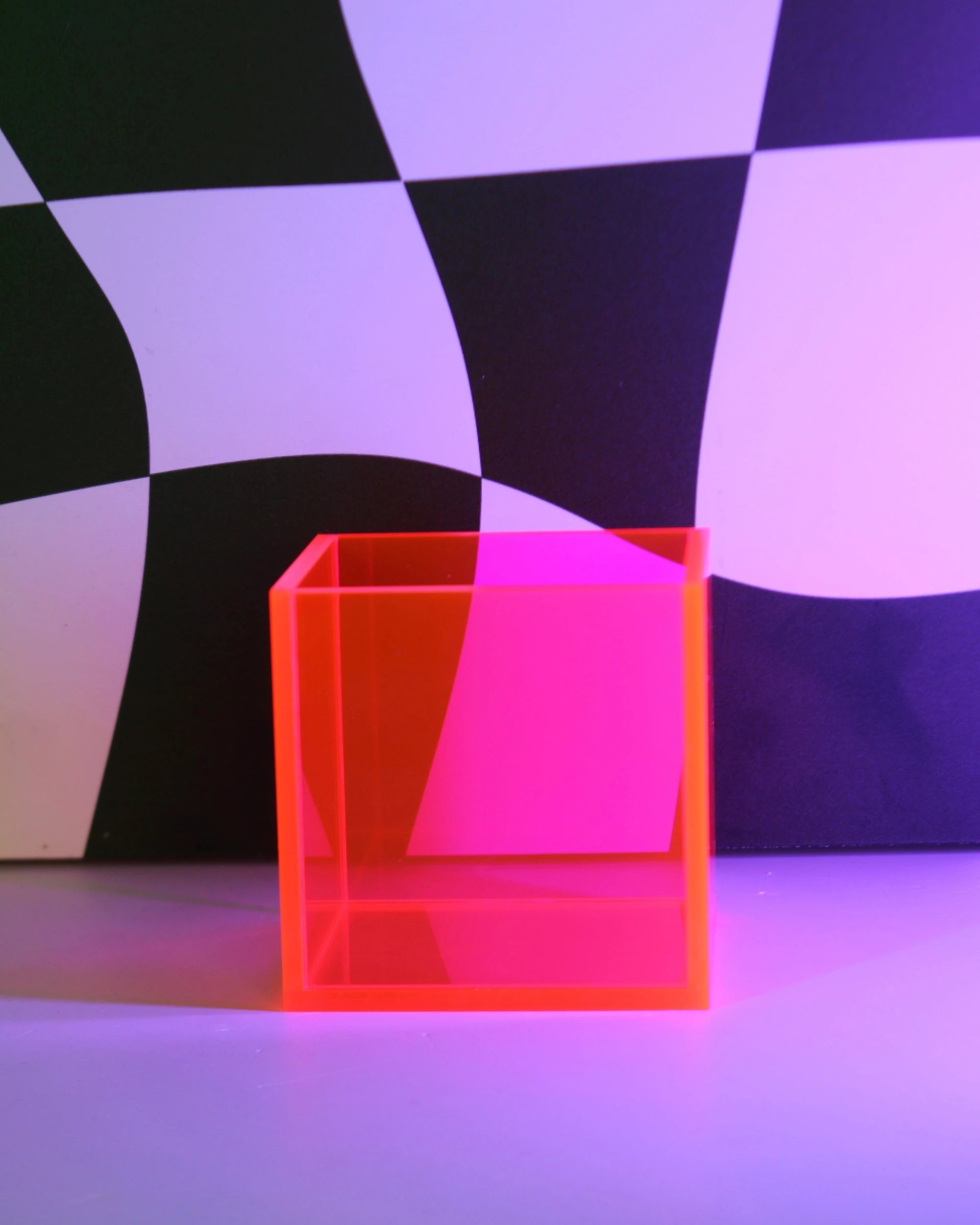 Pop Box - Porta Treco de Acrílico Neon [WEBP]
