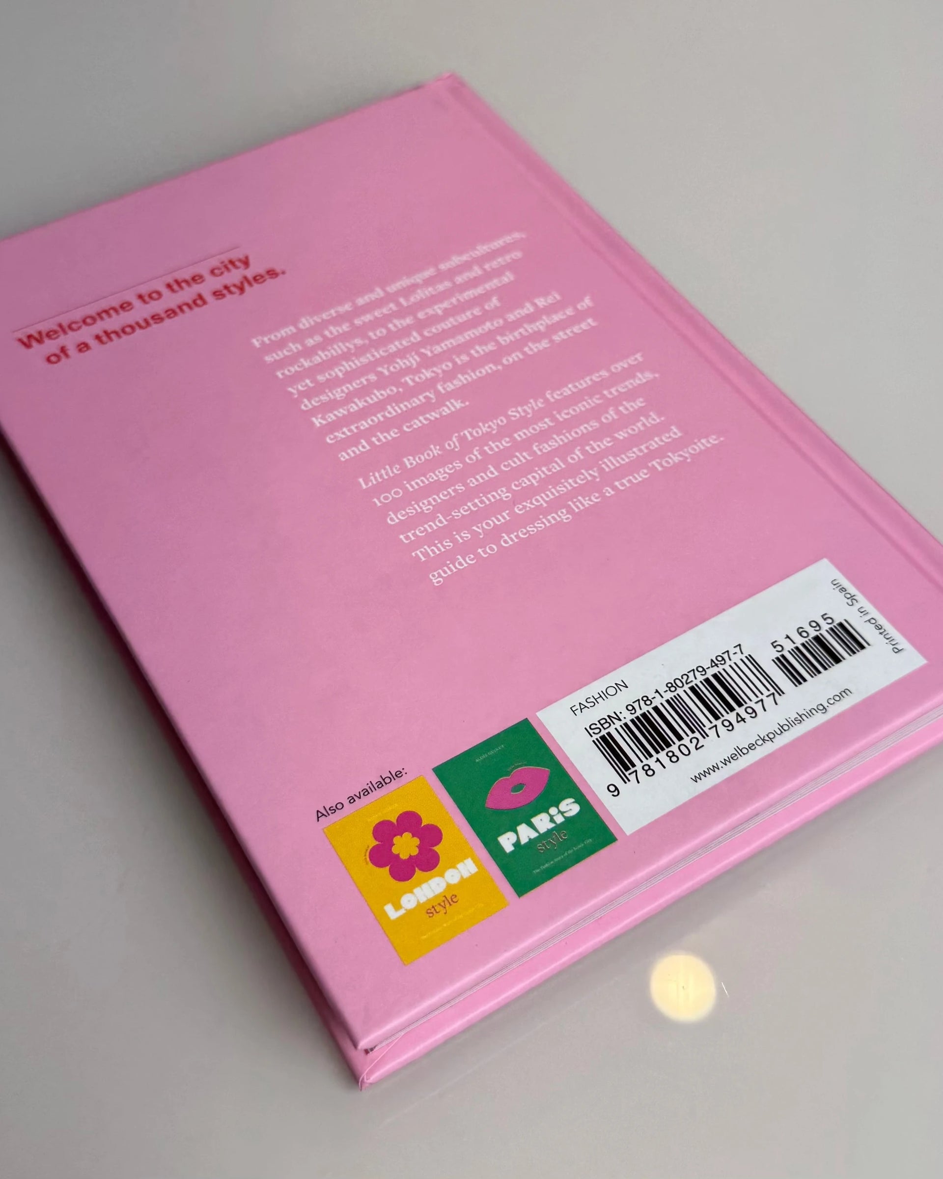 Livro Little Book of Tokyo Style - Modern Mood [WEBP]