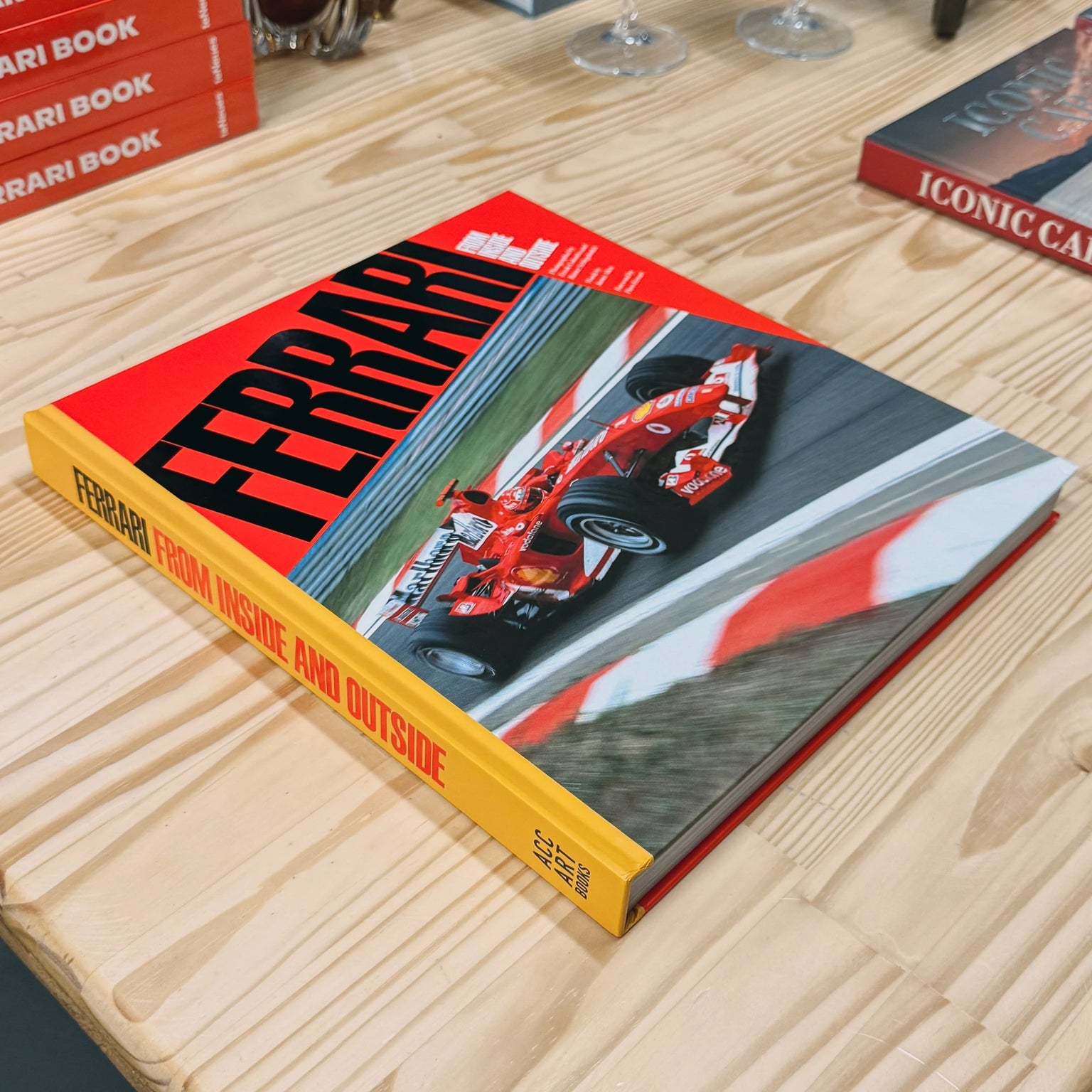 Livro Ferrari: From Inside And Outside Acc Art Books - Modern Mood [WEBP]