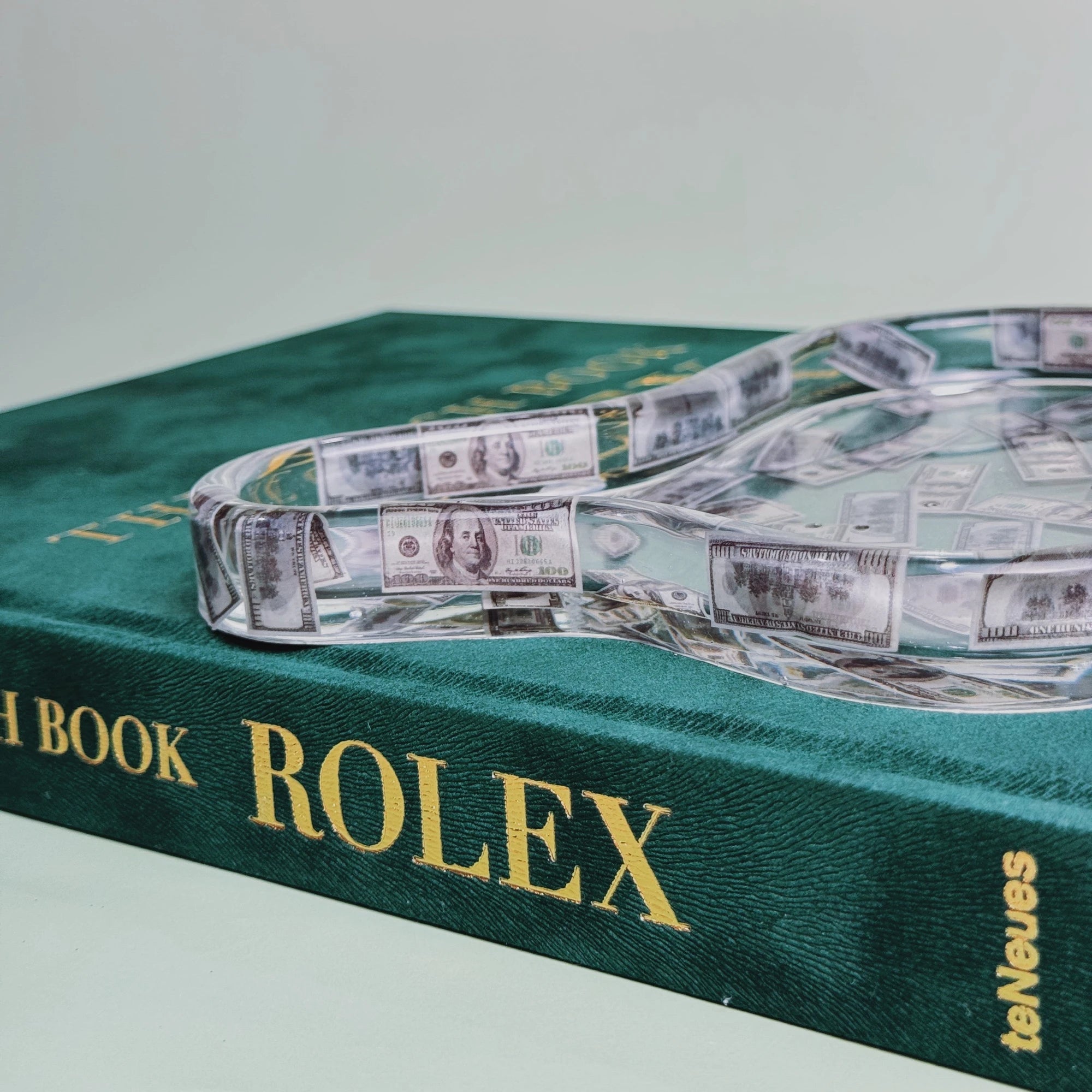 Livro Rolex -  The Watch Book (3rd Updated And Extended Edition) - Modern Mood [WEBP]