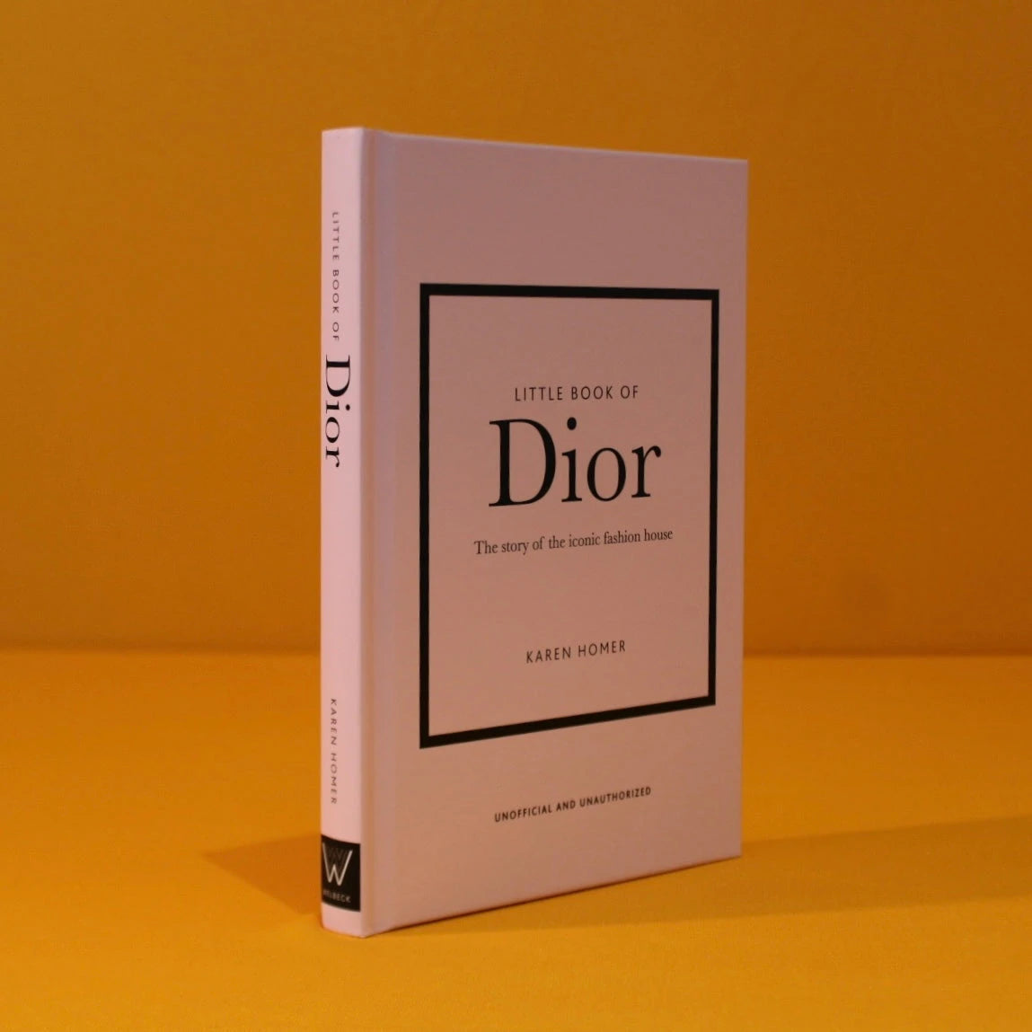 Livro Little Book of Dior: A História da Maison Francesa (Capa Dura Rosa) - Modern Mood [WEBP]
