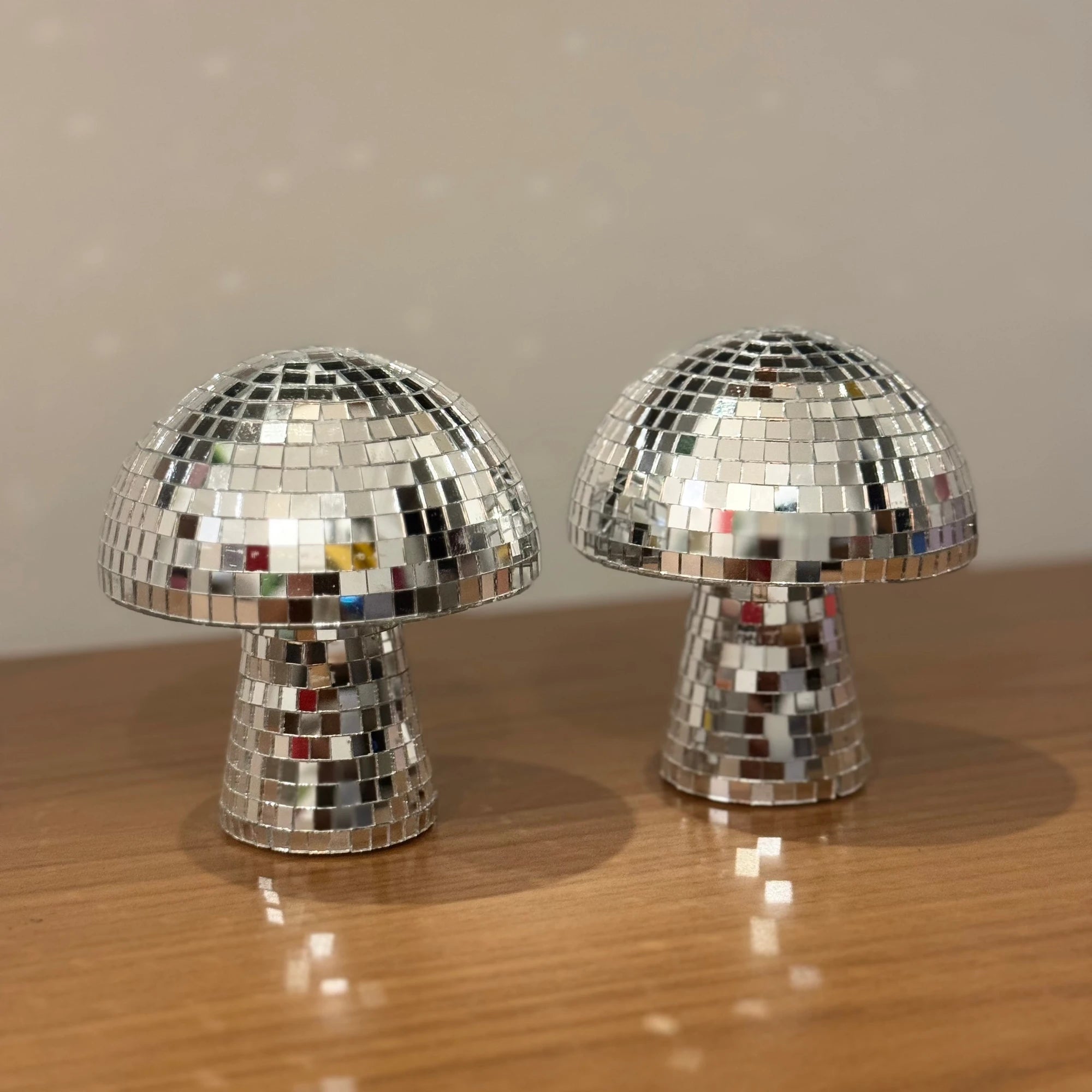 Cogumelo Disco Pinterest - Modern Mood [WEBP]