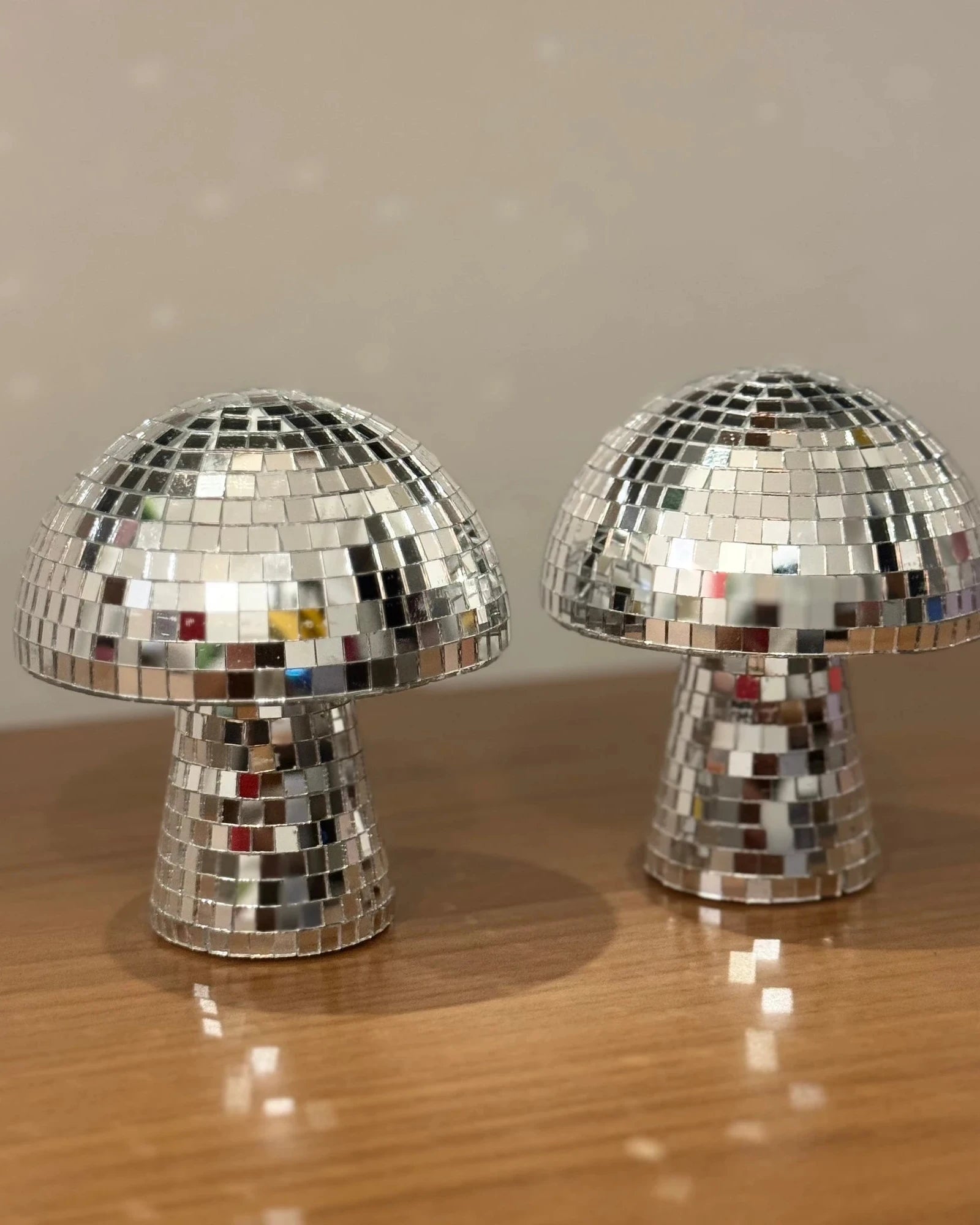 Cogumelo Disco Pinterest - Modern Mood [WEBP]