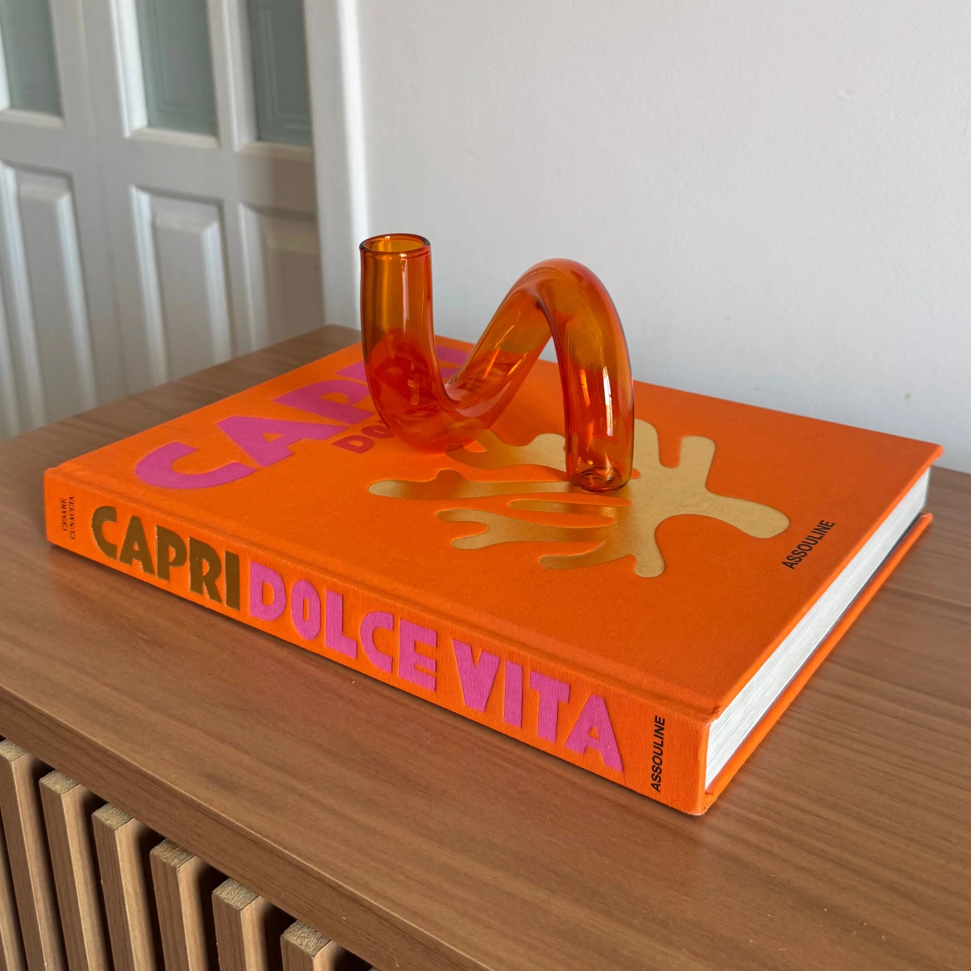 Livro Assouline Capri Dolce Vita - Modern Mood [WEBP]