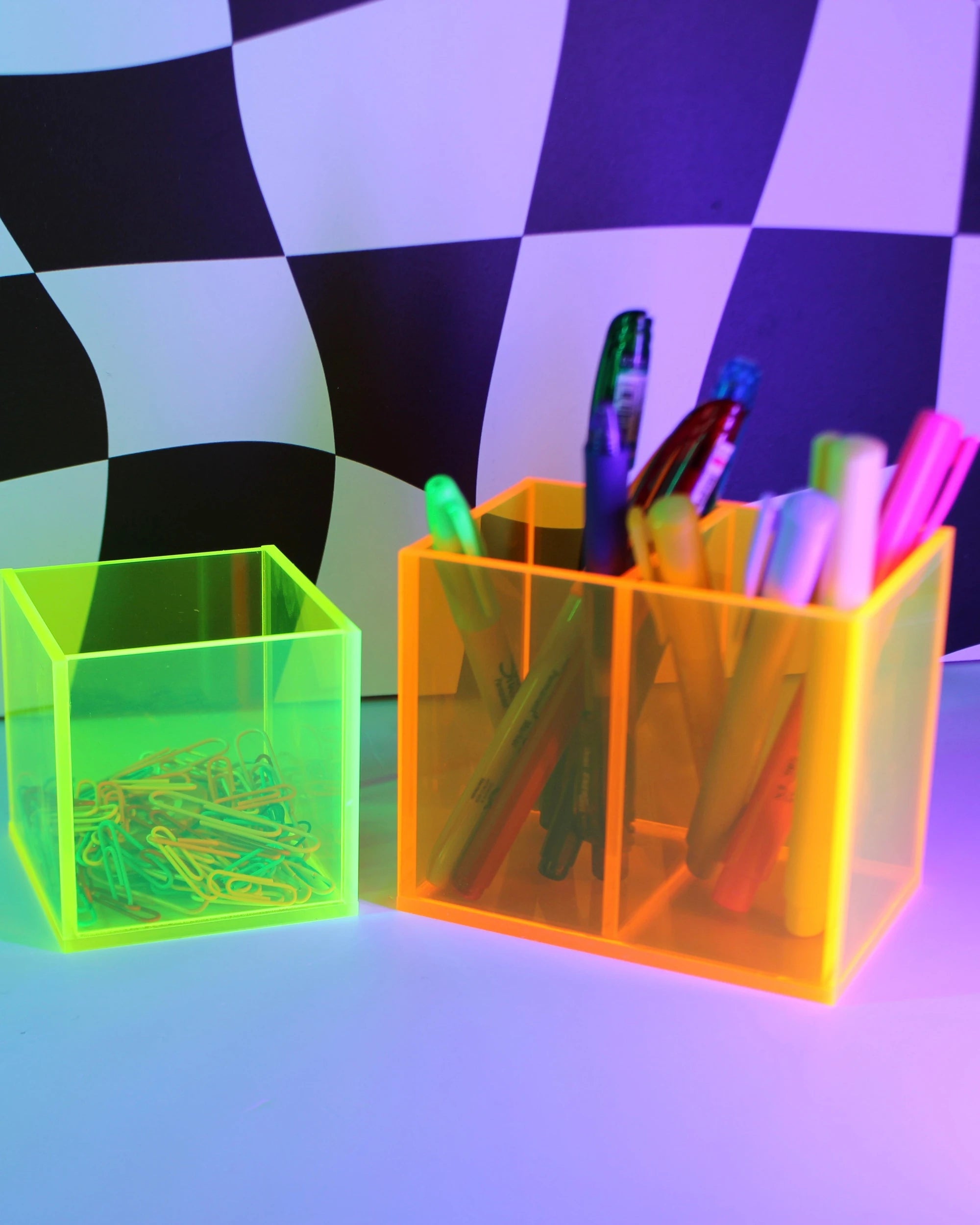 Pop Box - Porta Treco de Acrílico Neon [WEBP]