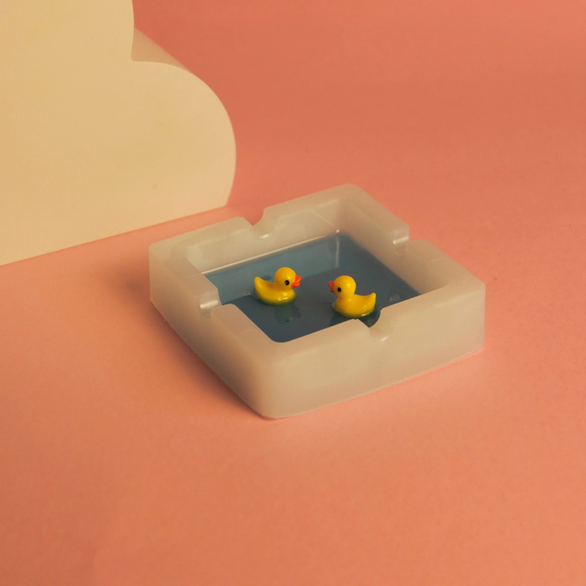 Cinzeiro Duck - Modern Mood [WEBP]