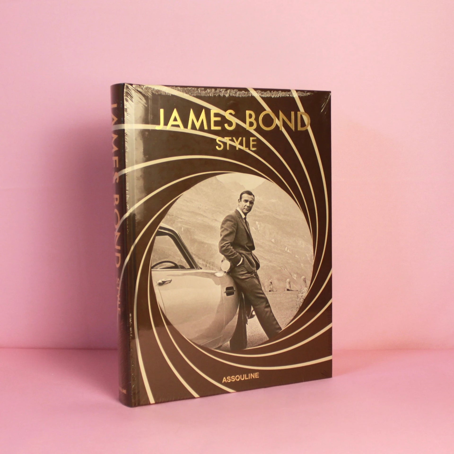 Livro James Bond Style Assouline em capa dura de luxo para decoração e coleção [WEBP]