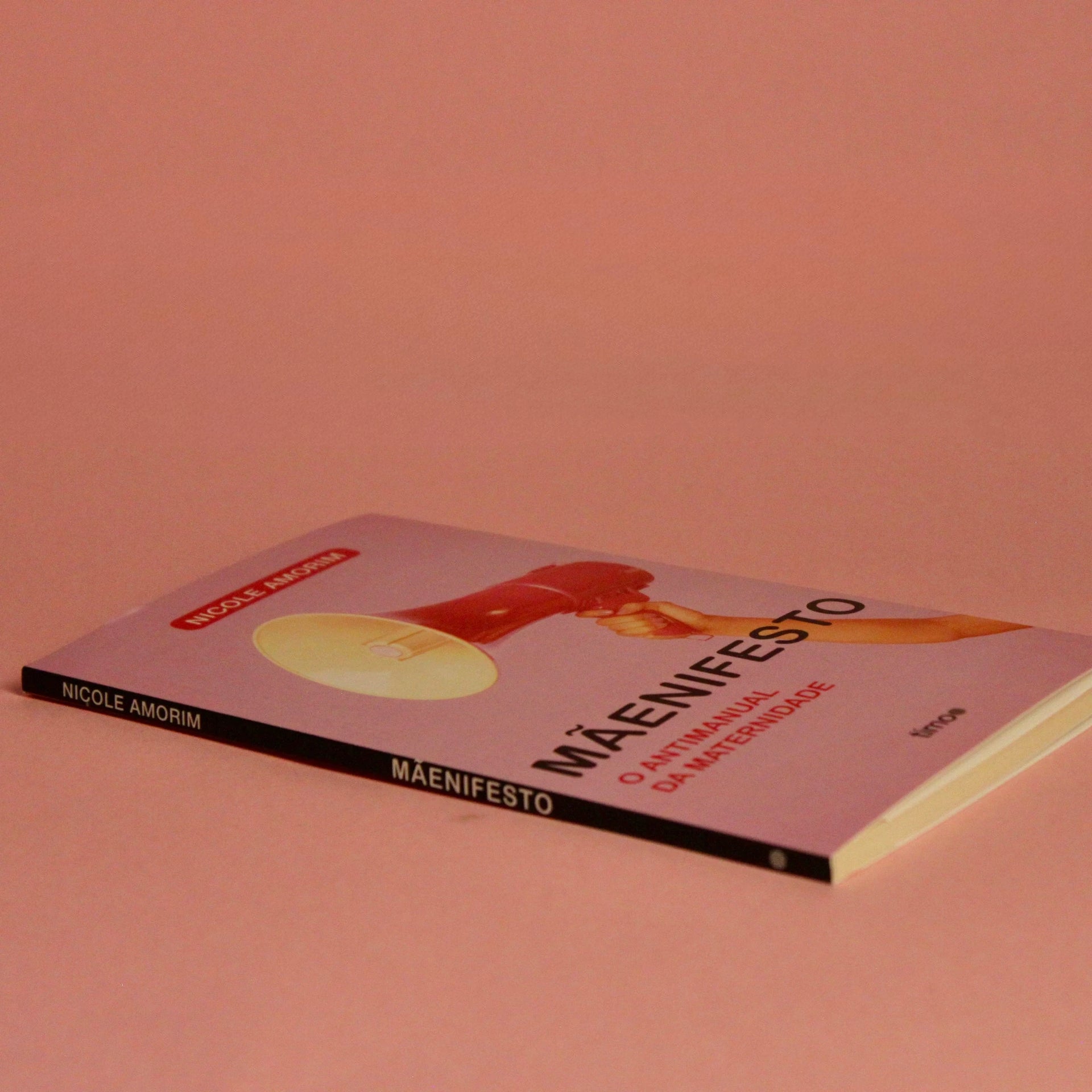 Livro Mãenifesto - O Antimanual da Maternidade - Modern Mood [WEBP]