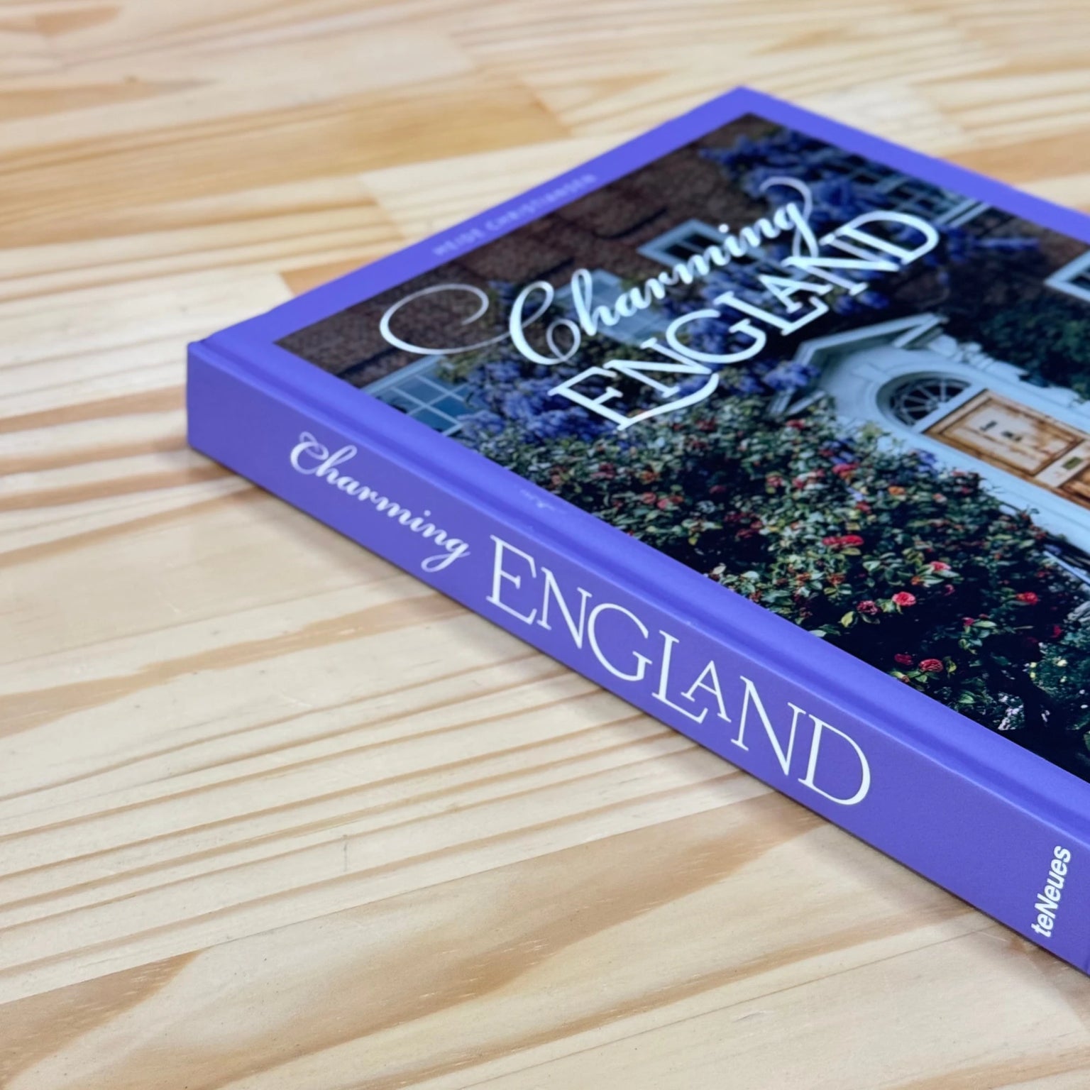 Livro Charming England Teneues - Modern Mood [WEBP]