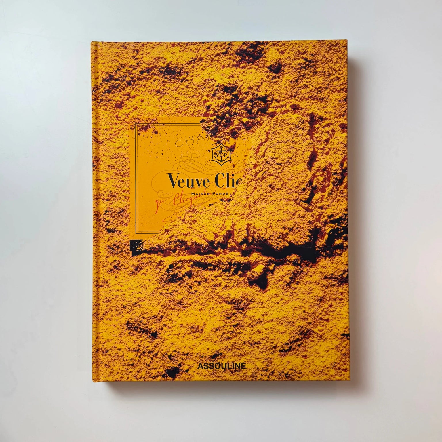 Livro Assouline Veuve Clicquot - Modern Mood [WEBP]
