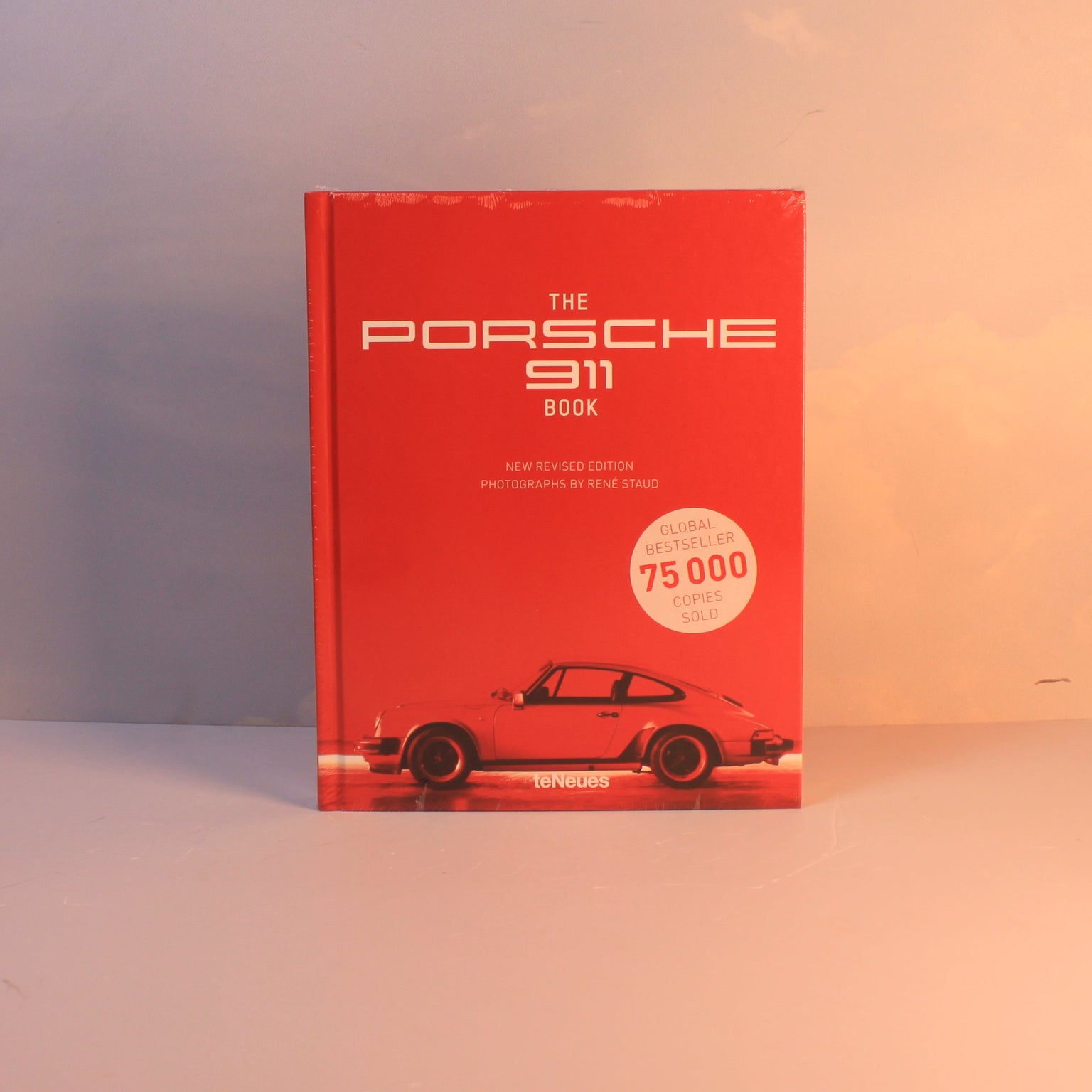 Livro The Porsche 911 Book (New Revised Edition) - René Staud (teNeues)