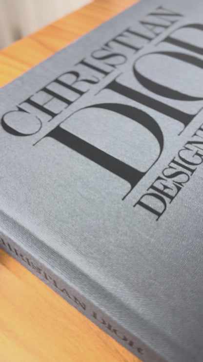 Livro Christian Dior - Designer Of Dreams - Thames & Hudson